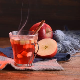 pickwick cajove recepty slivkovy caj so skoricou a jablkami